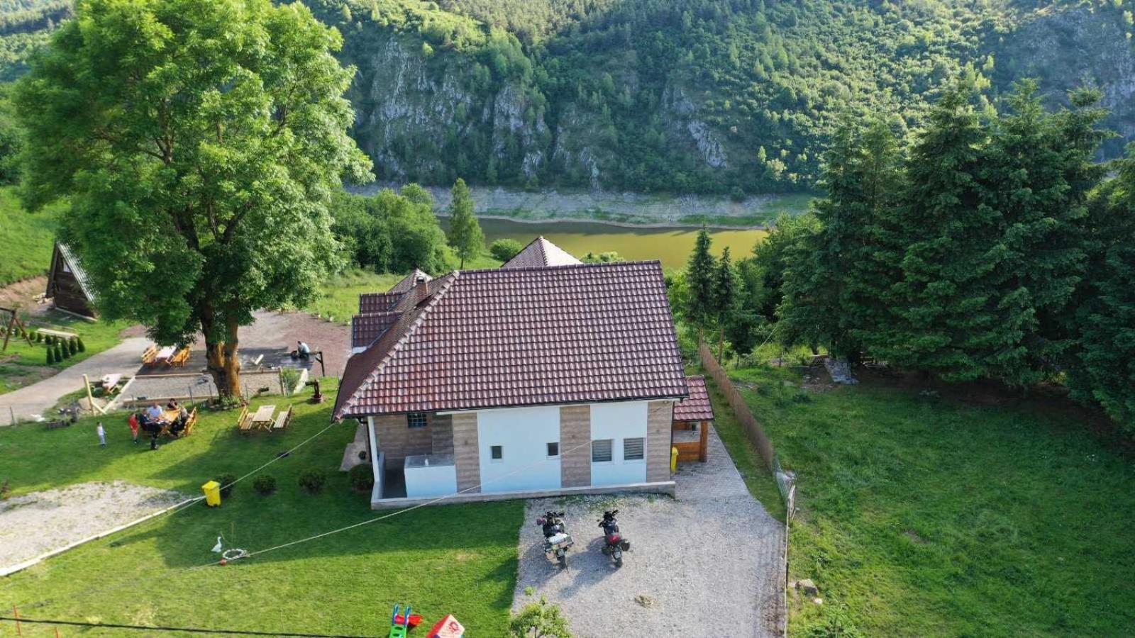 Apartments Stari Jasen Uvac シェニツァ エクステリア 写真